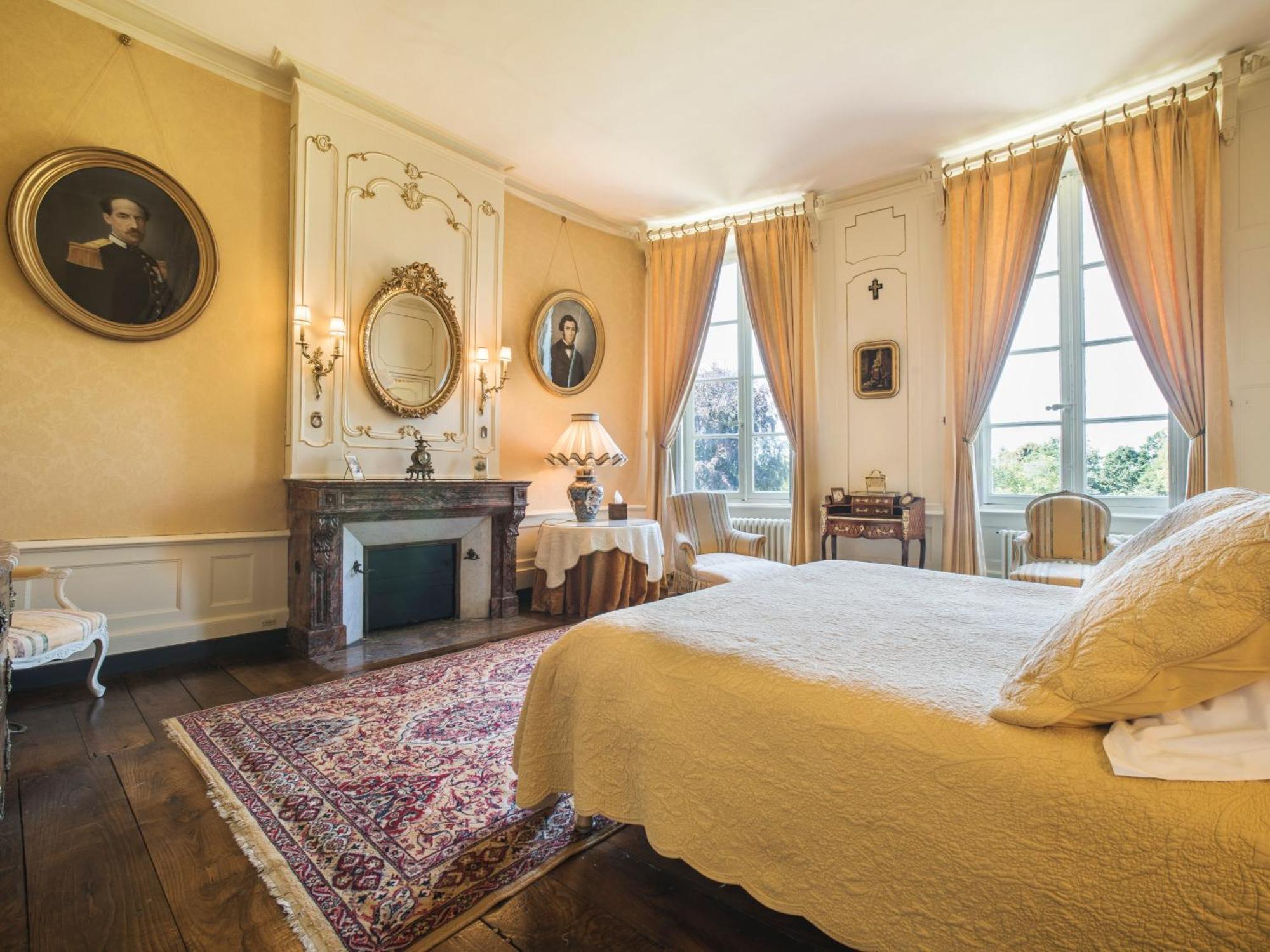 Chateau De Bouceel - Mont Saint Michel Vergoncey Phòng bức ảnh